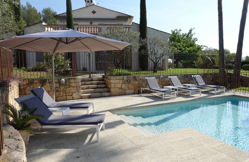 Valbonne Villa | Beautiful Provencal Villa with pool, walking distance to Valbonne