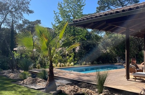 La Teste-de-Buch Villa | Beautiful single storey villa sleeps 10, Pyla/sea