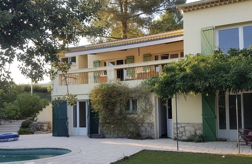 Saint-Jacques Villa | Beautiful southern French villa with pool