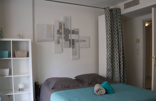 Carre d'Or Apartment | Beautiful studio 50m from the beach