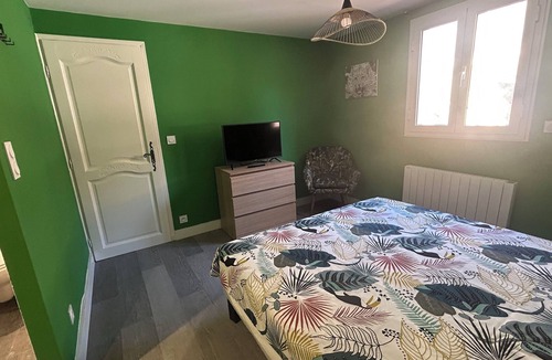 Revest-les-Roches Bed & Breakfast | Bed and breakfast nestled in the Préalpes d'Azur regional park.