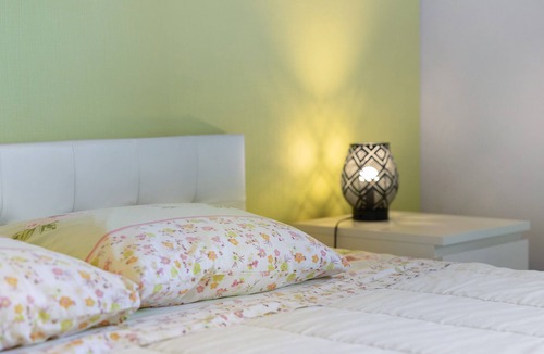 Begadan Bed & Breakfast | Bed and Breakfast 'Chambre D'hôtes Bergamotte' with Shared Pool, Shared Terrace and Wi-Fi