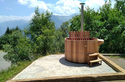 Jarrier Bed & Breakfast | Bedroom 3 with private bathroom in a cozy chalet in the mountains