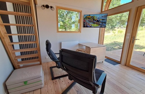 Saint-Merd-les-Oussines Cottage | Bees & Stars, The Celestial Hive