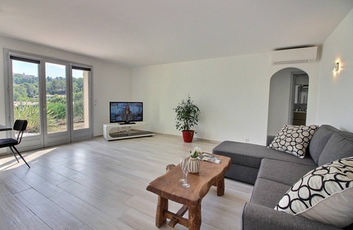 Les Baraques House | Bel Appart 50 m2 Dans le Site Classé de Mougins, Clim Terrasse