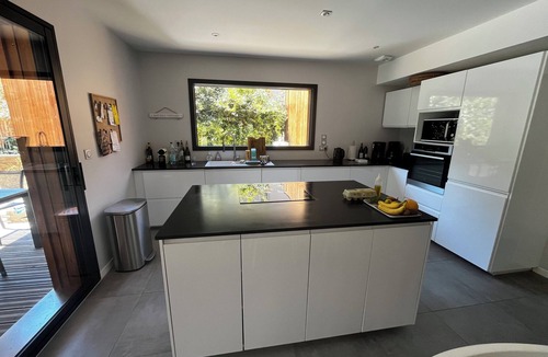 Maubuisson House | Between Lake and Ocean, in Carcans Maubuisson, upscale house sleeps 14