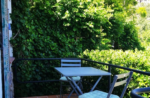 Saint-Jeannet Apartment | Between sea and mountain