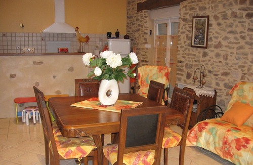 Beynat Cottage | BEYNAT GITE 3 EPIS TT CONFORT + BABY CALIN