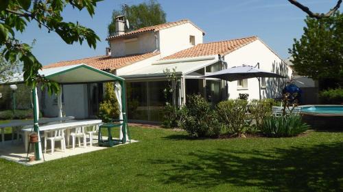 Jonzac Bed & Breakfast | Bienvenue à la Frémigère