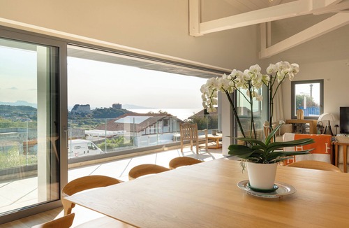 Biarritz House | BLUE MILADY - KEYWEEK holiday home swimming pool sea view
