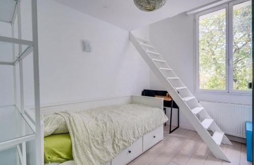 Saint Seurin - Fondaudege House | Bordeaux centre, Appartement privatif et chambres privées, piscine, parking