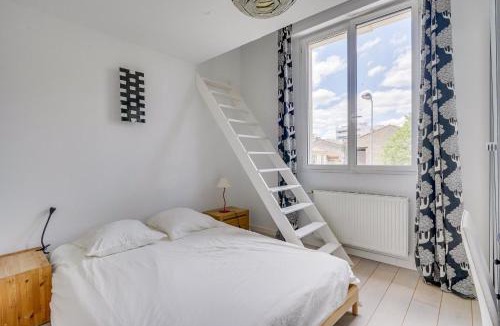 Saint Seurin - Fondaudege House | Bordeaux centre, Appartement privatif et chambres privées, piscine, parking