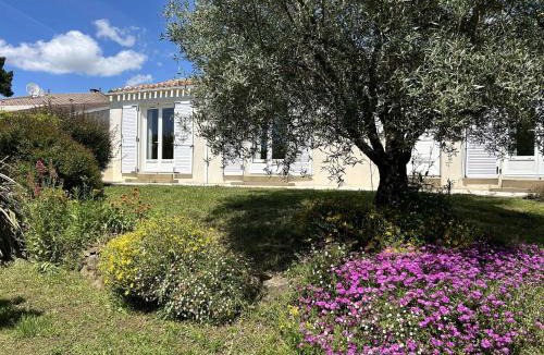 L'Aiguillon-sur-Vie Villa | BR000-P17 Mais 4 pièces 6 couchages L AIGUILLON SUR VIE