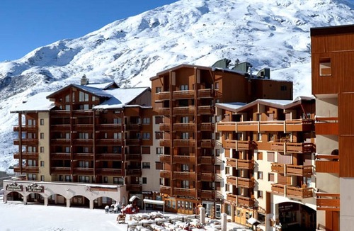 Les Bruyeres Apartment | Bright 2-room apartment at the foot of the slopes with balcony