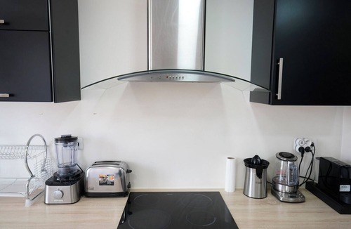 La Joliette Apartment | Bright Apartment with Balcony – Downtown Marseille