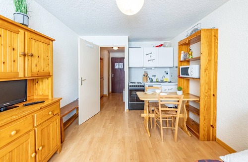 Montgellafrey Apartment | Bright 22m² studio for 4, near chairlift