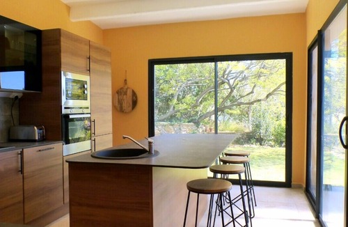Ollioules House | Bright house with garden and private pool