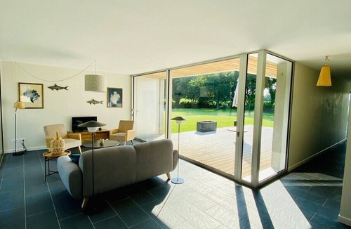 Plourivo House | Bright single-storey house – by Autrimo Paimpol