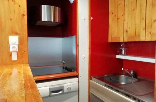 Arc-2000 Apartment | Bright studio for 4 in Arc 2000 center
