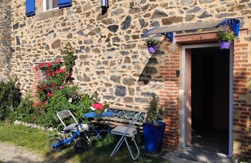 Malemort-sur-Correze Bed & Breakfast | Bucolique Studette