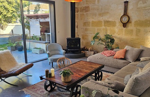 Le Bouscat House | Campaign in Bordeaux