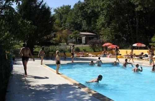 Chauffour-sur-Vell House | Camping 3 étoiles - Piscine - ccbfg0a