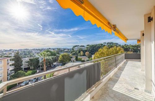 Le Cannet Apartment | CANNET - Appart 4 pers avec vue mer et belles terrasses