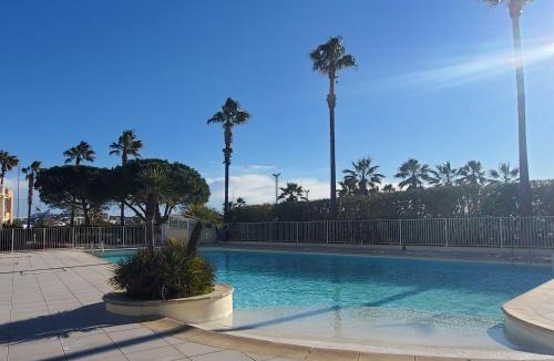 Frejus Port Apartment | CAP HERMES Vue MER 3 Pieces 70m2 Climatise 4 Perso