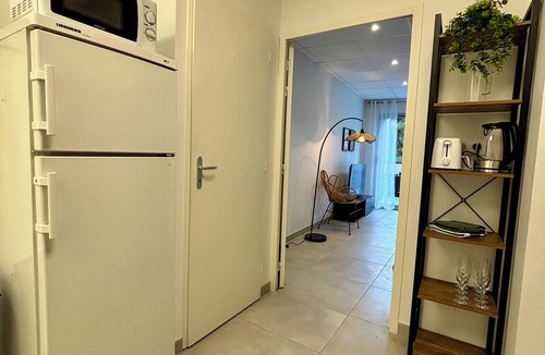 Brive-la-Gaillarde Apartment | Casa Blum #1 - 4 personnes - Climatisé - Proche de la gare