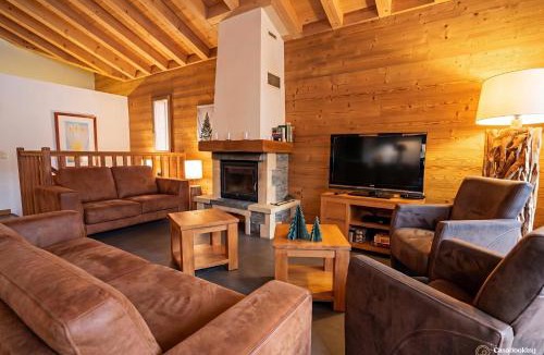 Saint-Francois-Longchamp Ski Chalet | CASA-Chalet des Ponts : Évasion au Col Madeleine