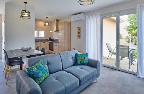Saint-Paul-les-Dax Apartment | Casa Lhosa Villa patio 3 étoiles
