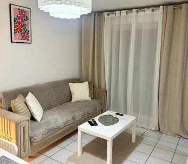 Le Rouet Apartment | Casa Roma prado avec parking
