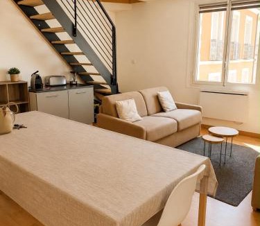 Cauterets Apartment | Cauterets coeur village grand duplex 11 couchages