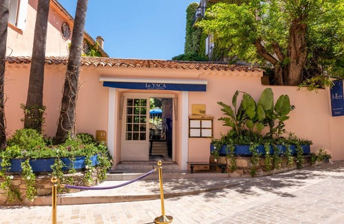 Old Town Villa | Center of Saint-Tropez | 5-star Hotel Services at Le Yaca