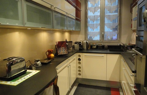 Thiers Apartment | Central, 72 m2 air-conditioned, comfortable, parking - Ideal couple or family (4P)