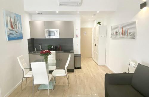 Centre Ville-Gare Apartment | Central Modern Flat Lamartine