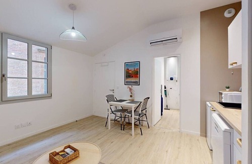 Capitole Apartment | CH2 Capitole: Comfort and tranquility in the heart of downtown