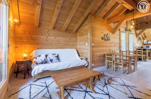 Saint-Colomban-des-Villards House | Chalet DU Coin - Petit Appartement