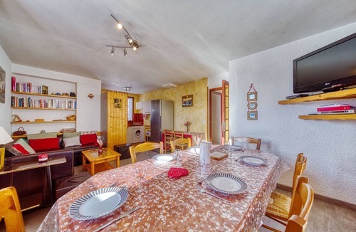 La Toussuire Ski Chalet | Chalet Melody - Four Bedroom Chalet, Sleeps 10