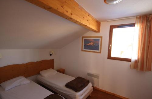 Saint-Etienne-en-Devoluy Ski Chalet | Chalet 3 Pièces 6 Pers. avec Terrasse à SuperDévoluy - FR-1-504-450