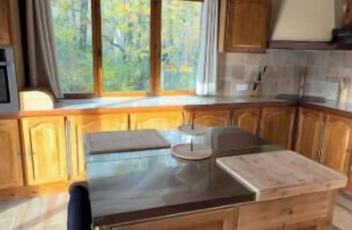 La Selle-en-Hermoy Ski Chalet | Chalet Acacia au Calme 1h30 de Paris