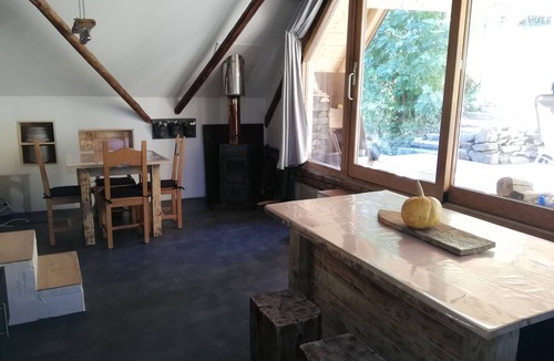 Albiez-Montrond Ski Chalet | Chalet at 1400 m
