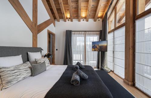 Saint-Maximin Ski Chalet | Chalet de luxe avec piscine et sauna à Courchevel - FR-1-562-49