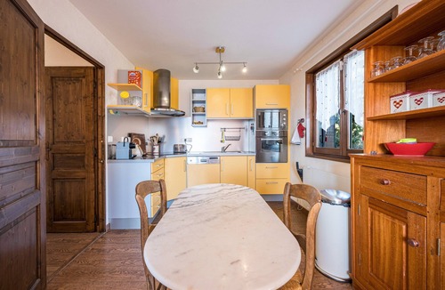 Jarrier Ski Chalet | Chalet Jarrier 1400 – Stunning View of the Aiguilles d’Arves