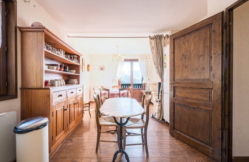Jarrier Ski Chalet | Chalet Jarrier 1400 – Stunning View of the Aiguilles d’Arves
