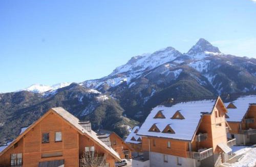Pra Loup Ski Chalet | Chalet moderne de montagne à Pra Loup avec 3 chambres - FR-1-165A-47
