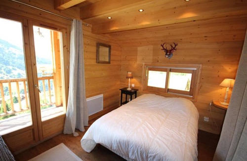 Hauteluce Ski Chalet | Chalet, view valley, balcony, fireplace or stove, parking, tv, ski locker, 285m², Les Saisies