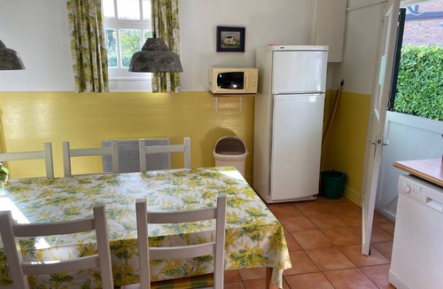 Mimizan Ski Chalet | Chalet with large fenced garden at the foot of the dunes, pets allowed
