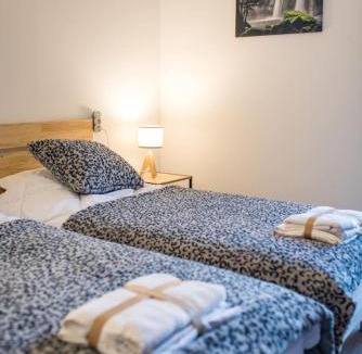 Saint-Jean-de-Maurienne Apartment | Chaleur Alpine XXL Terrace & Mountain View
