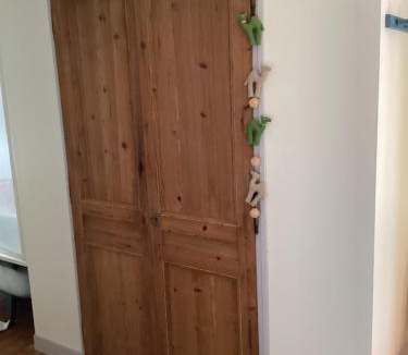 Bourdeilles Bed & Breakfast | Chambre au cœur du village de Bourdeilles